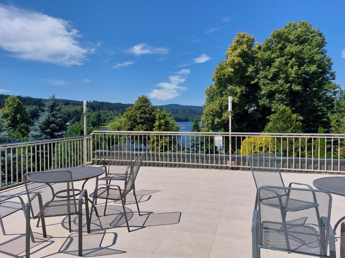 Hotel Vltava Frymburk Exteriör bild